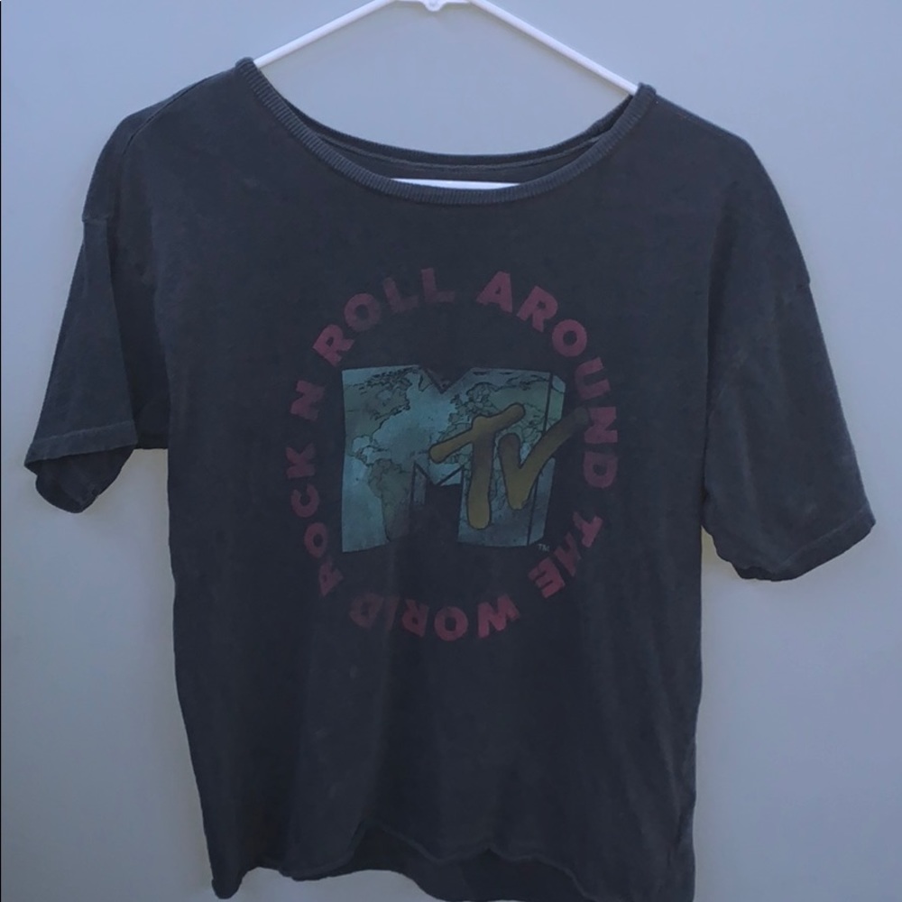 MTV graphic tee
